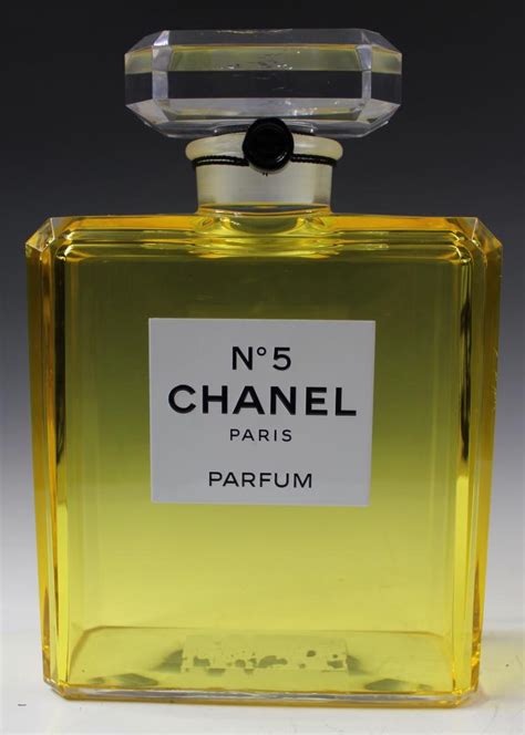 chanel big perfume